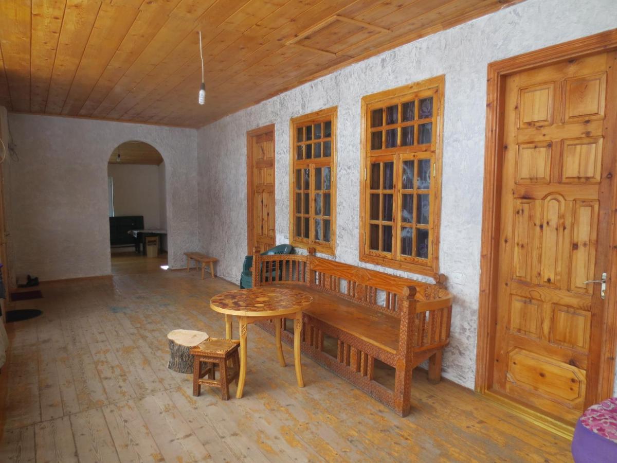 Irma Beso & Aleko Khergianis Guesthouse Mestia Exteriér fotografie