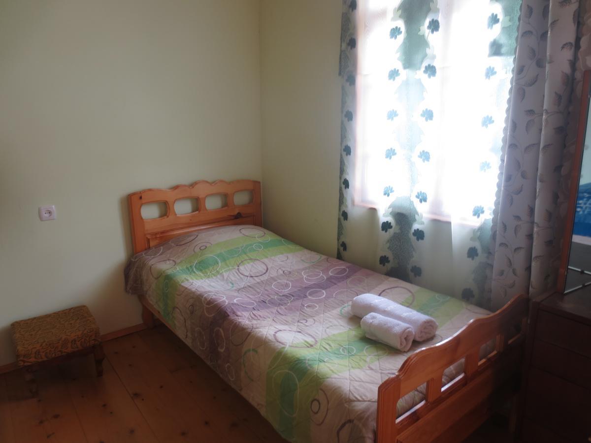 Irma Beso & Aleko Khergianis Guesthouse Mestia Exteriér fotografie